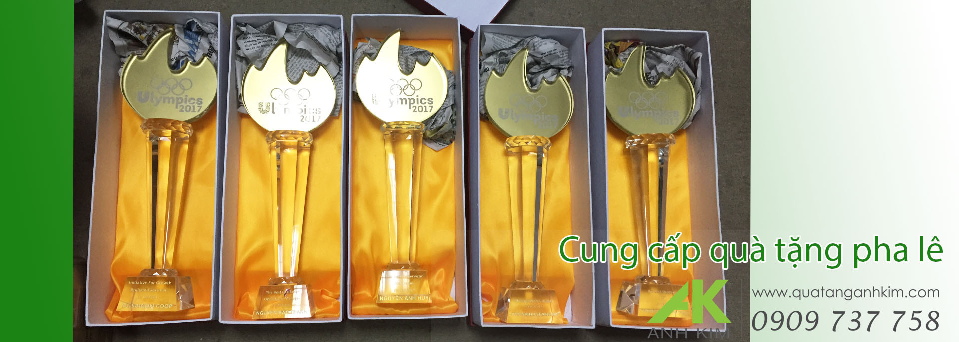 Cung cấp quà tặng pha lê