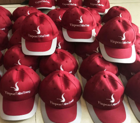Nón lưỡi trai thêu logo công ty Vinpearl Nha Trang