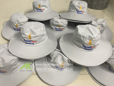 Nón tai bèo thêu logo Vinpearl Land Nam Hội An